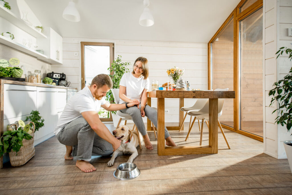 Life in Creekside Oaks: Discovering Tranquility and Community Spirit in Los Altos